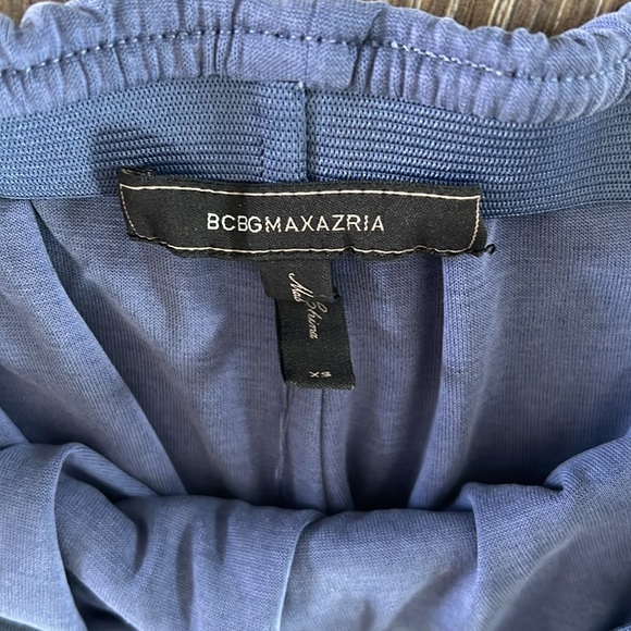 BCBG Skirt - Picture 2 of 2